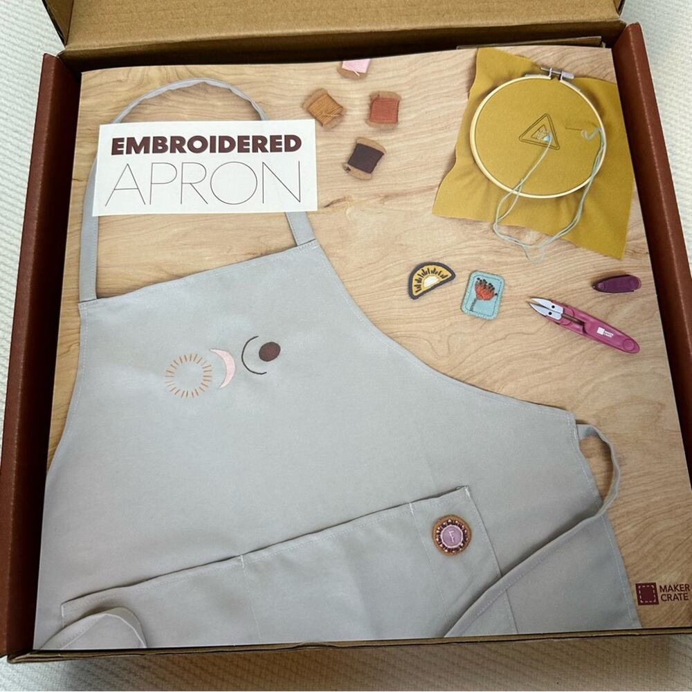 NIB KiwiCo Maker Crate Box Embroidered Apron